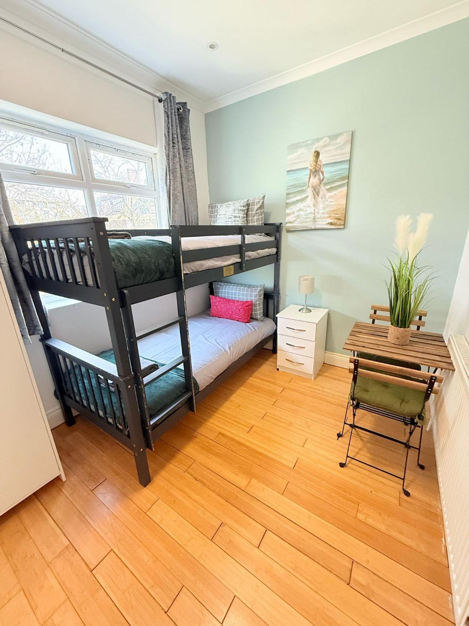 Wembley Rooms Лондон Экстерьер фото