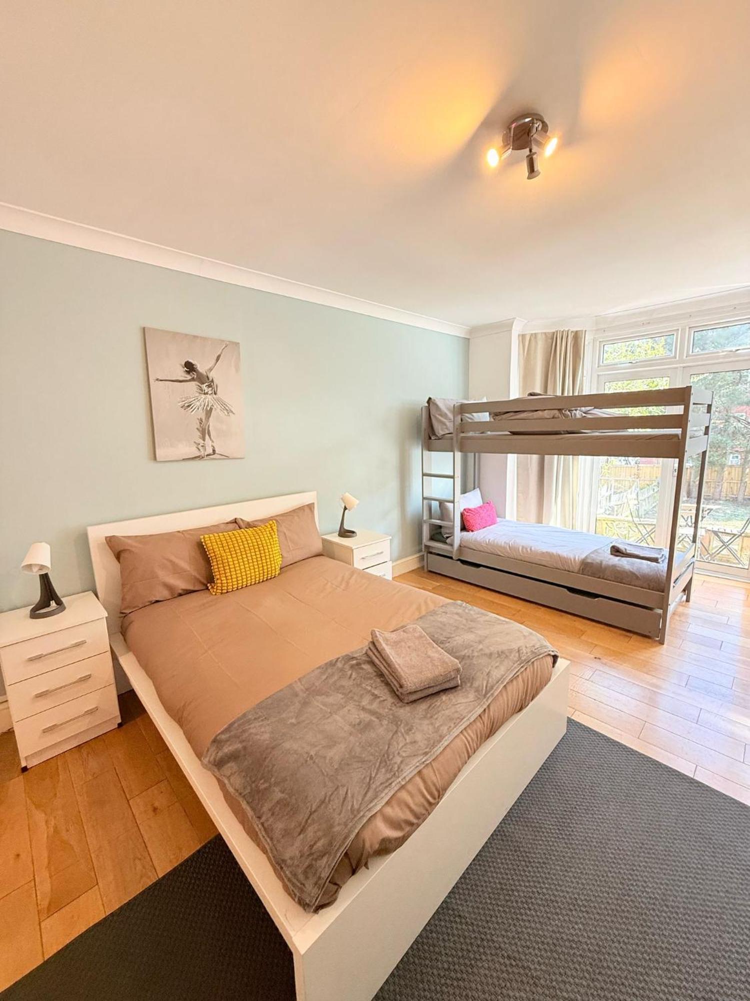 Wembley Rooms Лондон Экстерьер фото