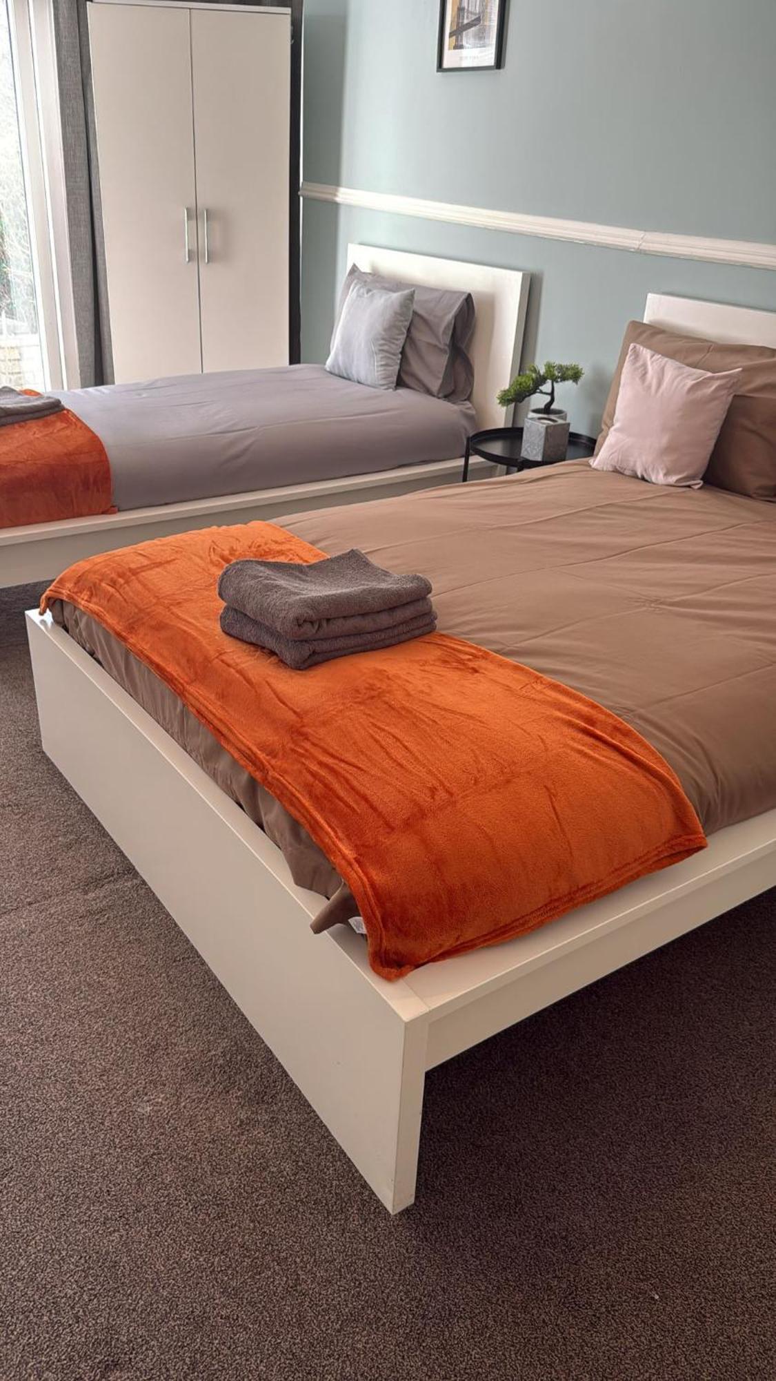 Wembley Rooms Лондон Экстерьер фото